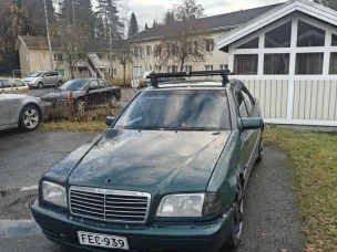 Mercedes-Benz 180