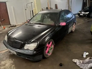 Mercedes-Benz 180