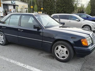 Mercedes-Benz 250