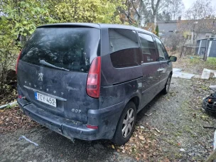 Peugeot 807