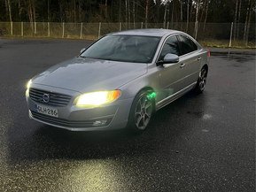 Volvo S80