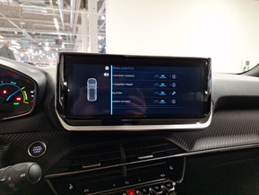 Peugeot e-2008