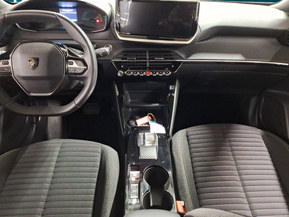 Peugeot e-2008