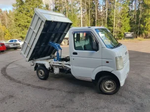 Suzuki Carry