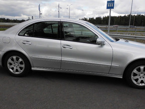 Mercedes-Benz E