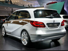 Mercedes-Benz B