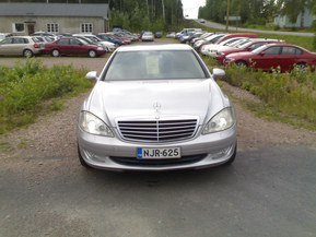 Mercedes-Benz S