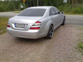 Mercedes-Benz S