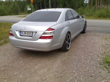 Mercedes-Benz S