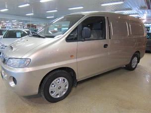 Hyundai H1 Van