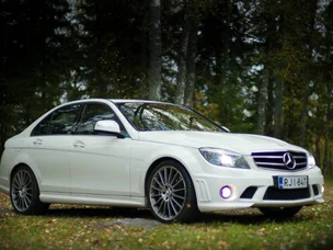 Mercedes-Benz C 63 AMG