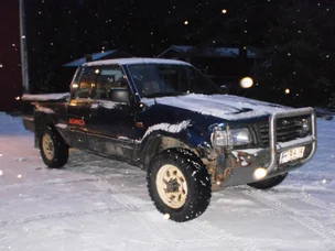 Mazda B2500