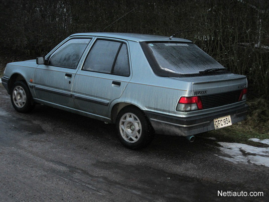 Peugeot 309