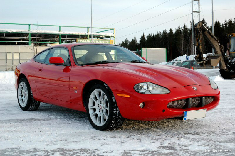 Jaguar XKR