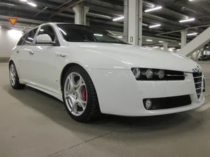 Alfa Romeo 159