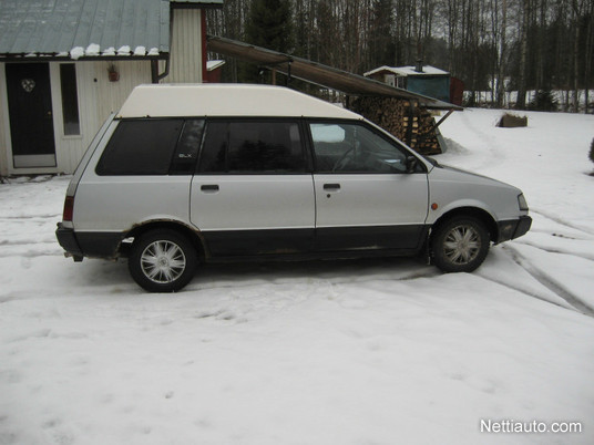 Mitsubishi Space Wagon