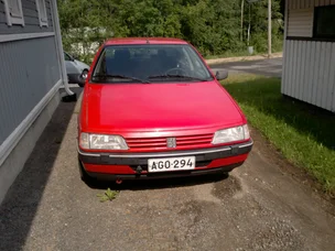 Peugeot 405