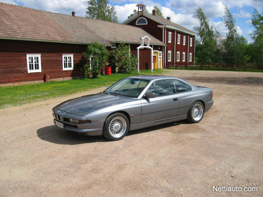 BMW 840