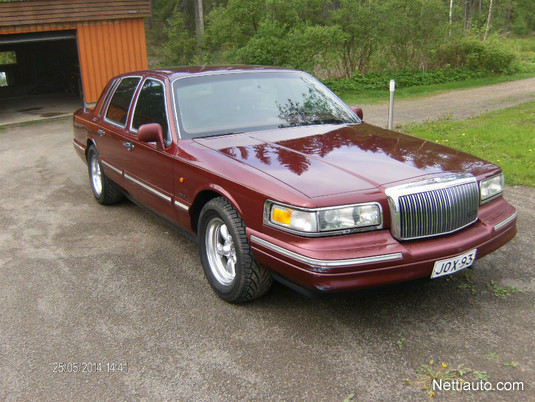 Lincoln Town Car
