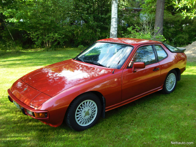 Porsche 924
