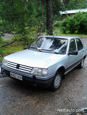 Peugeot 309