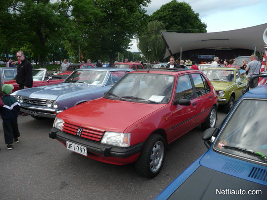 Peugeot 205