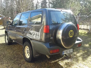 Nissan Terrano II