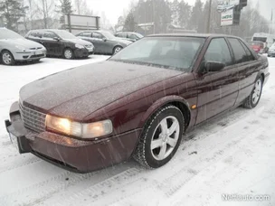 Cadillac STS