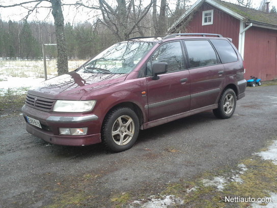 Mitsubishi Space Wagon