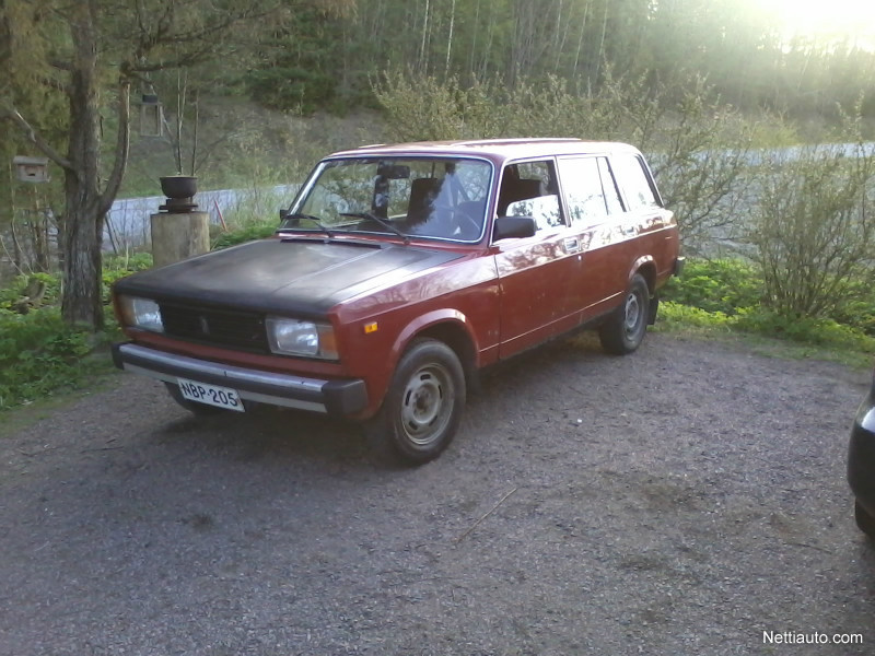 Lada 2104
