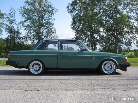 Volvo 242