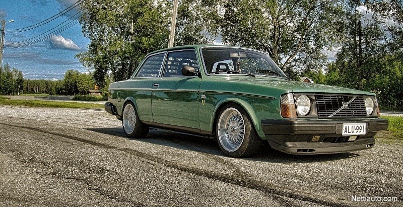 Volvo 242