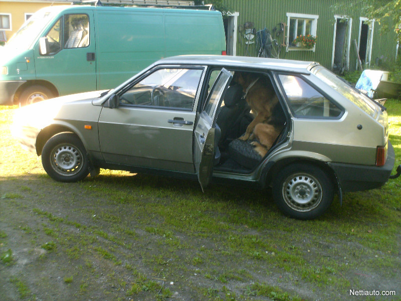 Lada Samara