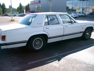 Mercury Marquis