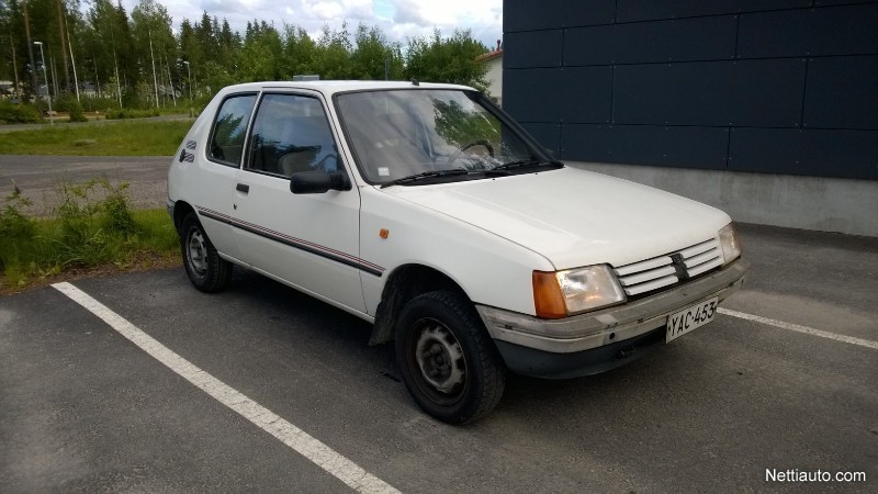 Peugeot 205