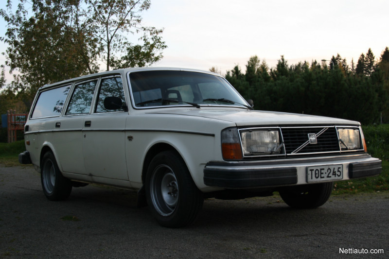 Volvo 245