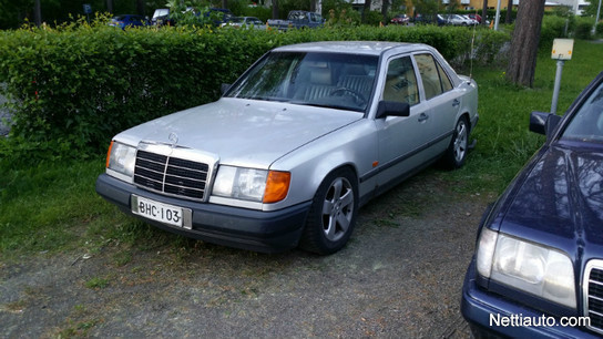 Mercedes-Benz 260