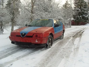 Alfa Romeo 164