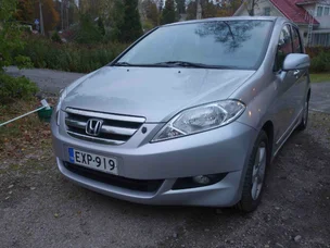Honda FR-V