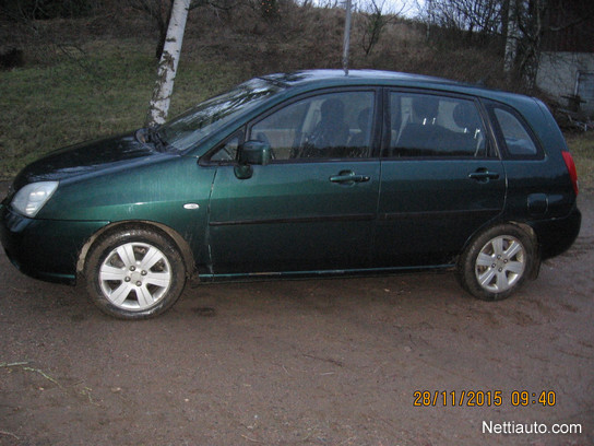 Suzuki Liana