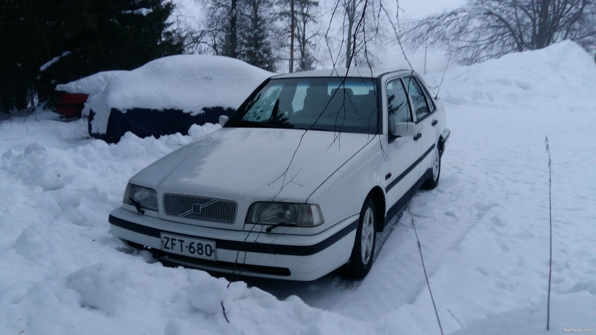 Volvo 460