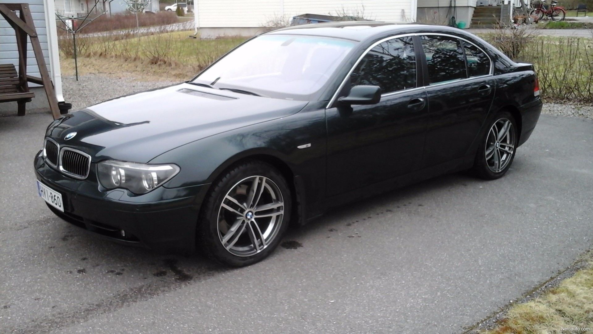BMW 745