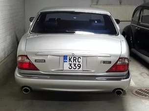Jaguar XJR
