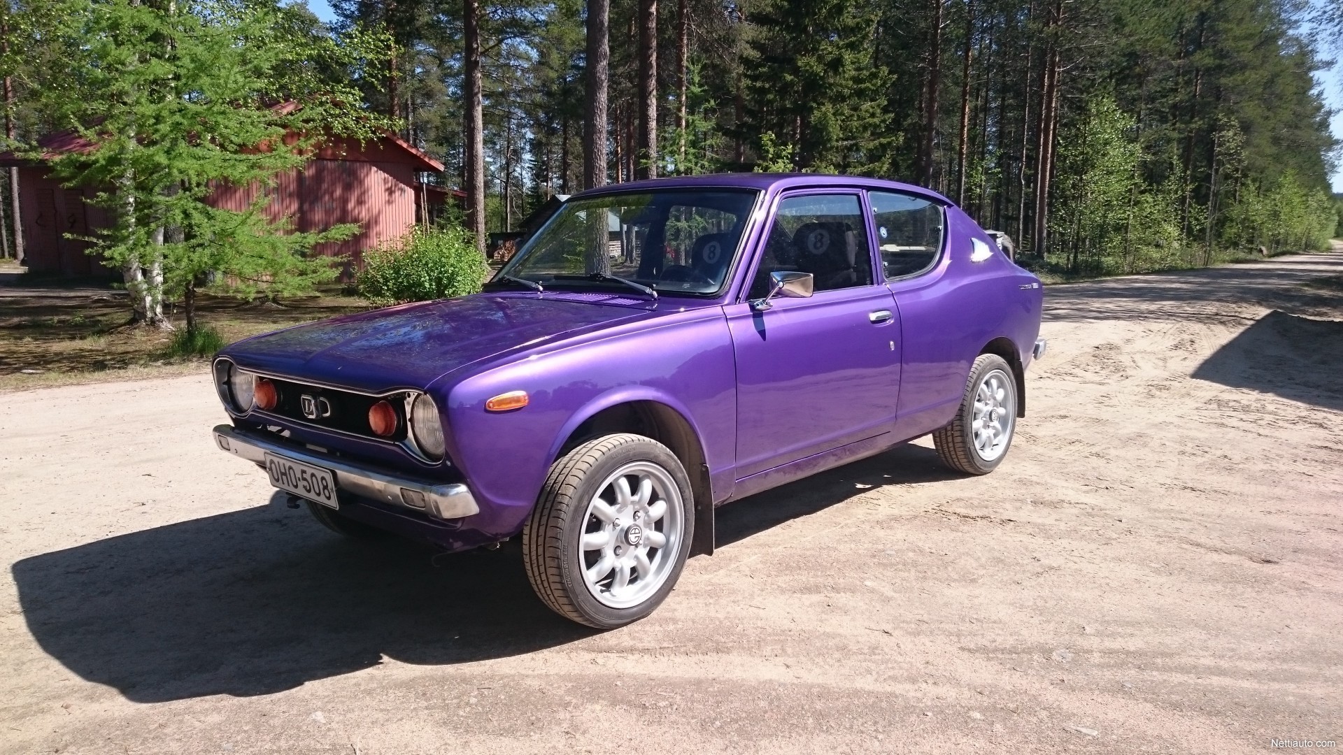 Datsun 100