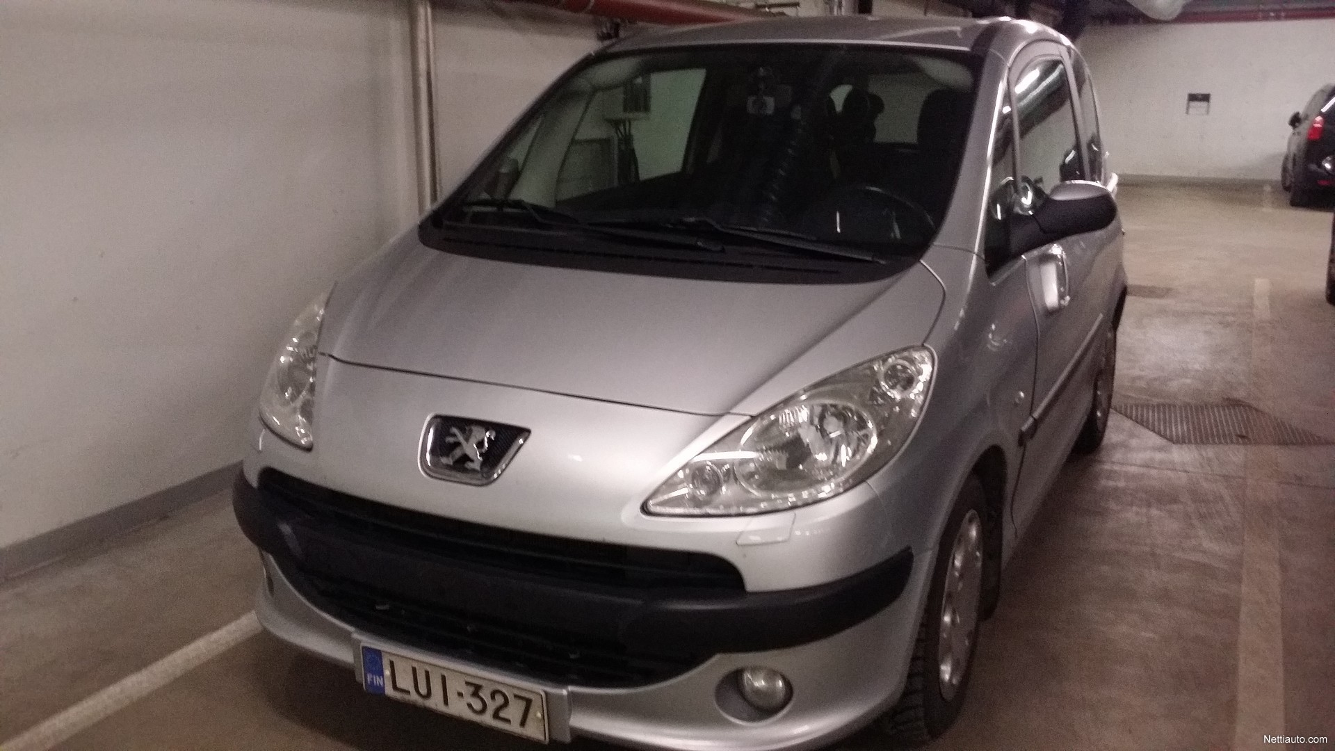 Peugeot 1007