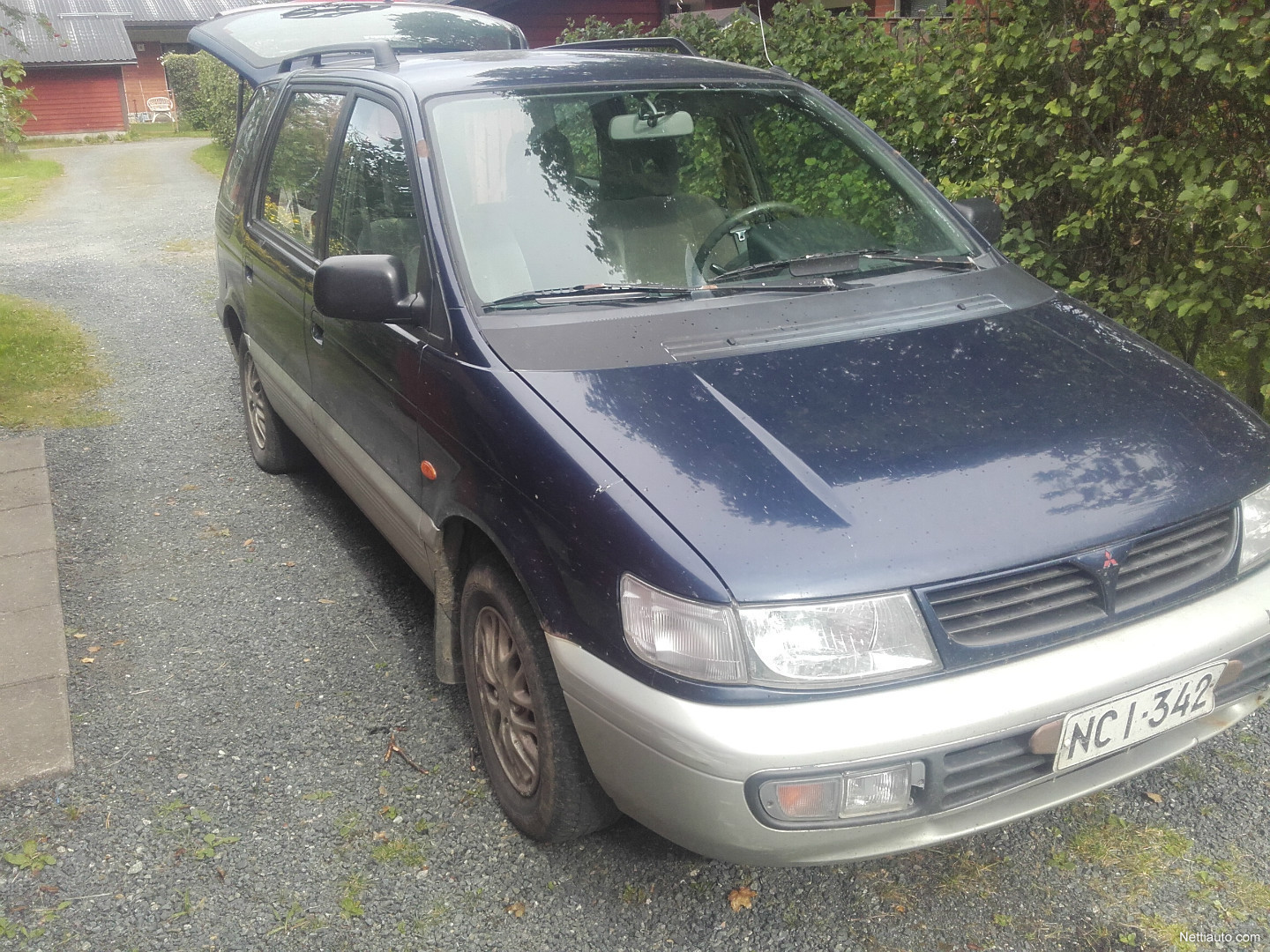 Mitsubishi Space Wagon