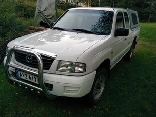 Mazda B2500