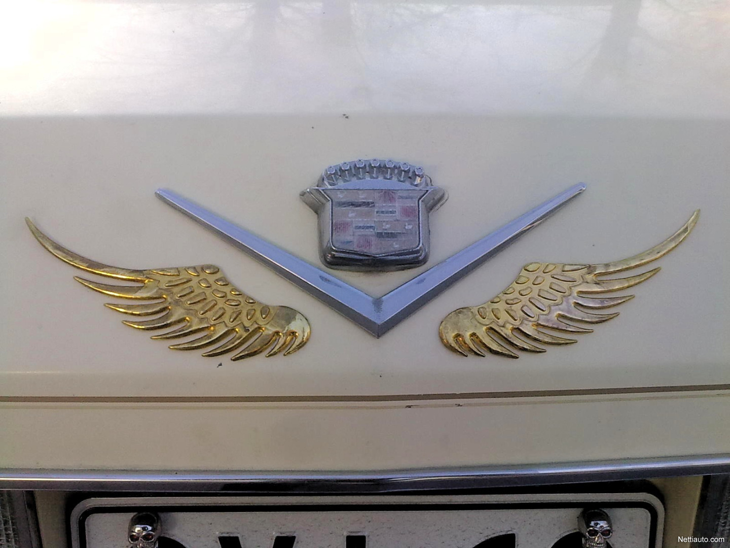 Cadillac De Ville
