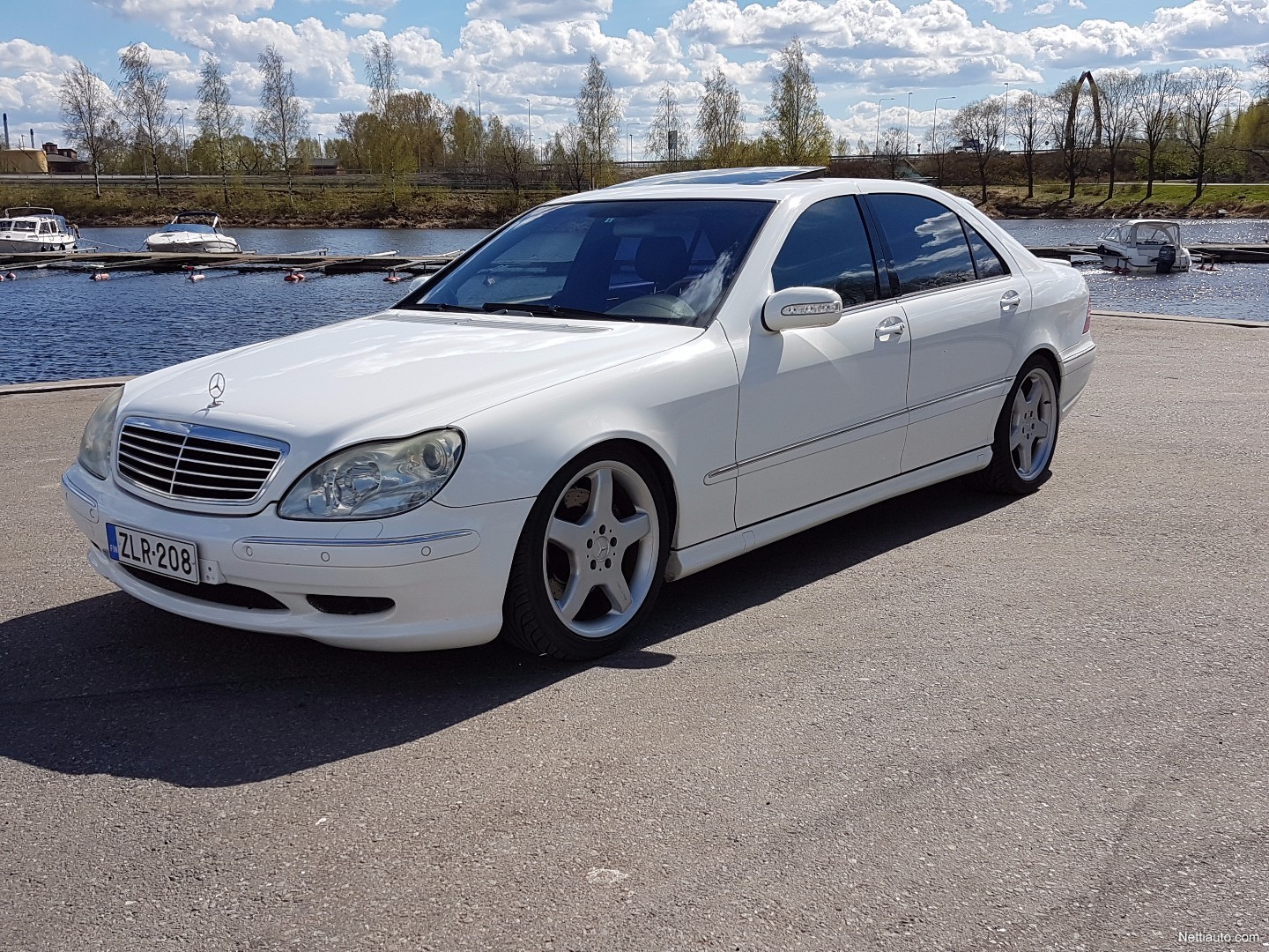 Mercedes-Benz S 55 AMG