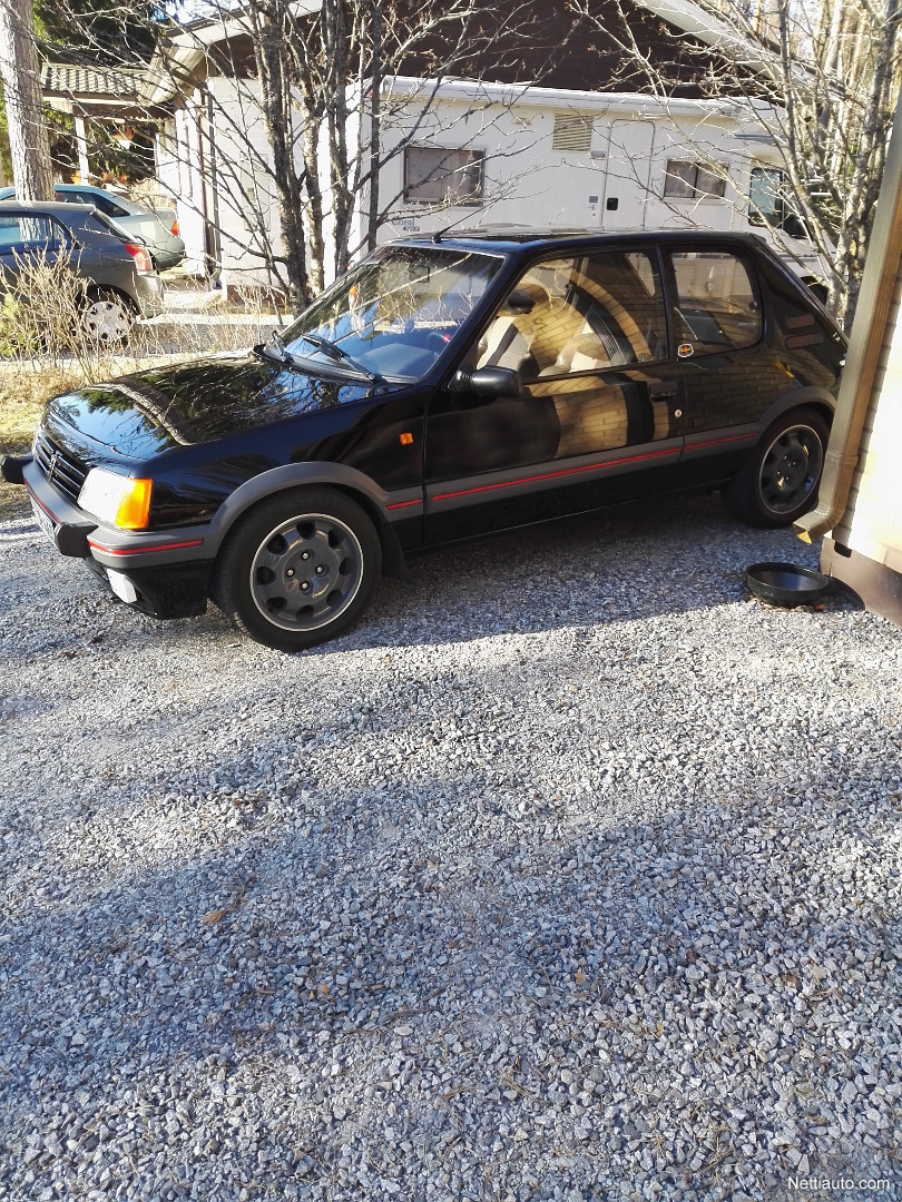 Peugeot 205